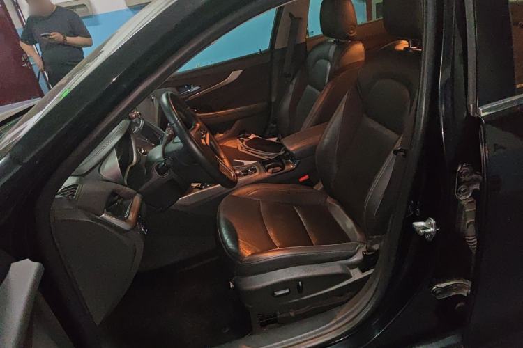 Used Chevrolet Malibu 2016 2.0L Automatic Luxury Edition Left Front Seat