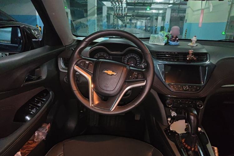 Used Chevrolet Malibu 2016 2.0L Automatic Luxury Edition Steering Wheel