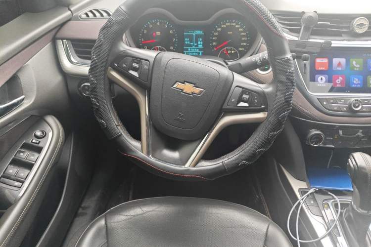 Used Chevrolet Malibu 2016 2.0L Automatic Luxury Edition Steering Wheel