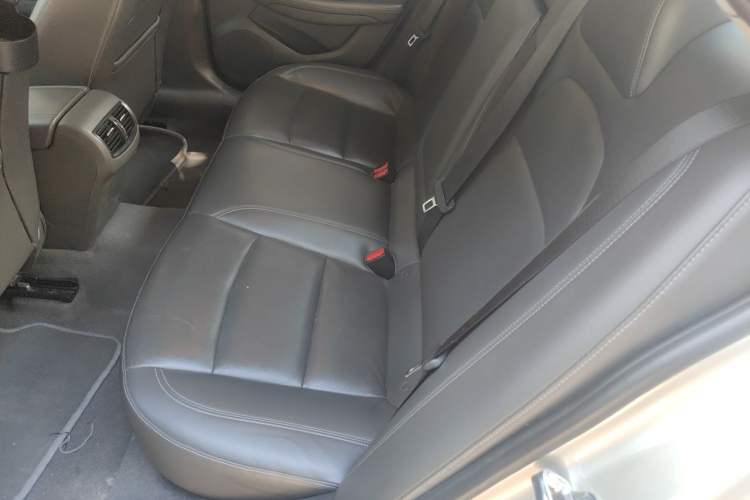 Used Chevrolet Malibu 2016 1.6T Automatic Luxury Edition Left Rear Seat