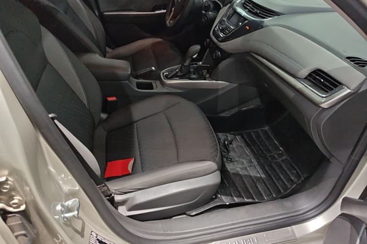 Used Chevrolet Malibu 2016 1.6T Automatic Comfort Edition Right Front Seat