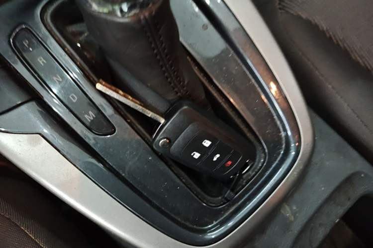 Used Chevrolet Malibu 2016 1.6T Automatic Comfort Edition Vehicle Key