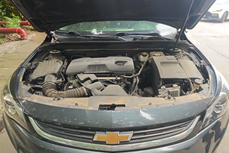 Used Chevrolet Malibu 2016 2.0L Automatic Luxury Edition Engine Bay