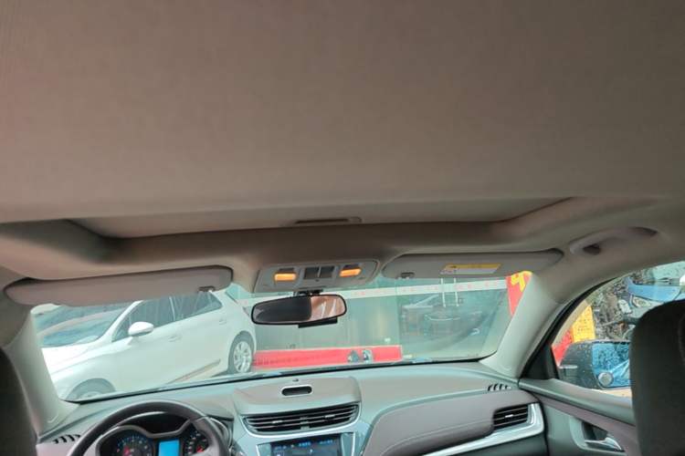 Used Chevrolet Malibu 2016 2.0L Automatic Luxury Edition Headliner
