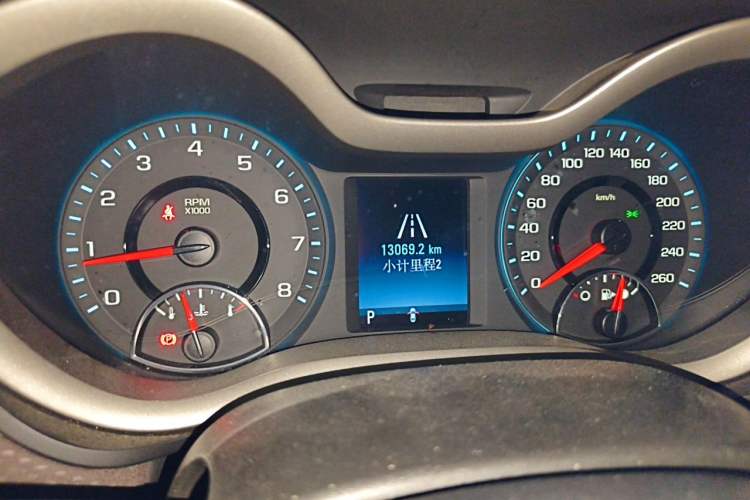 Used Chevrolet Malibu 2016 1.6T Automatic Luxury Edition Instrument Cluster