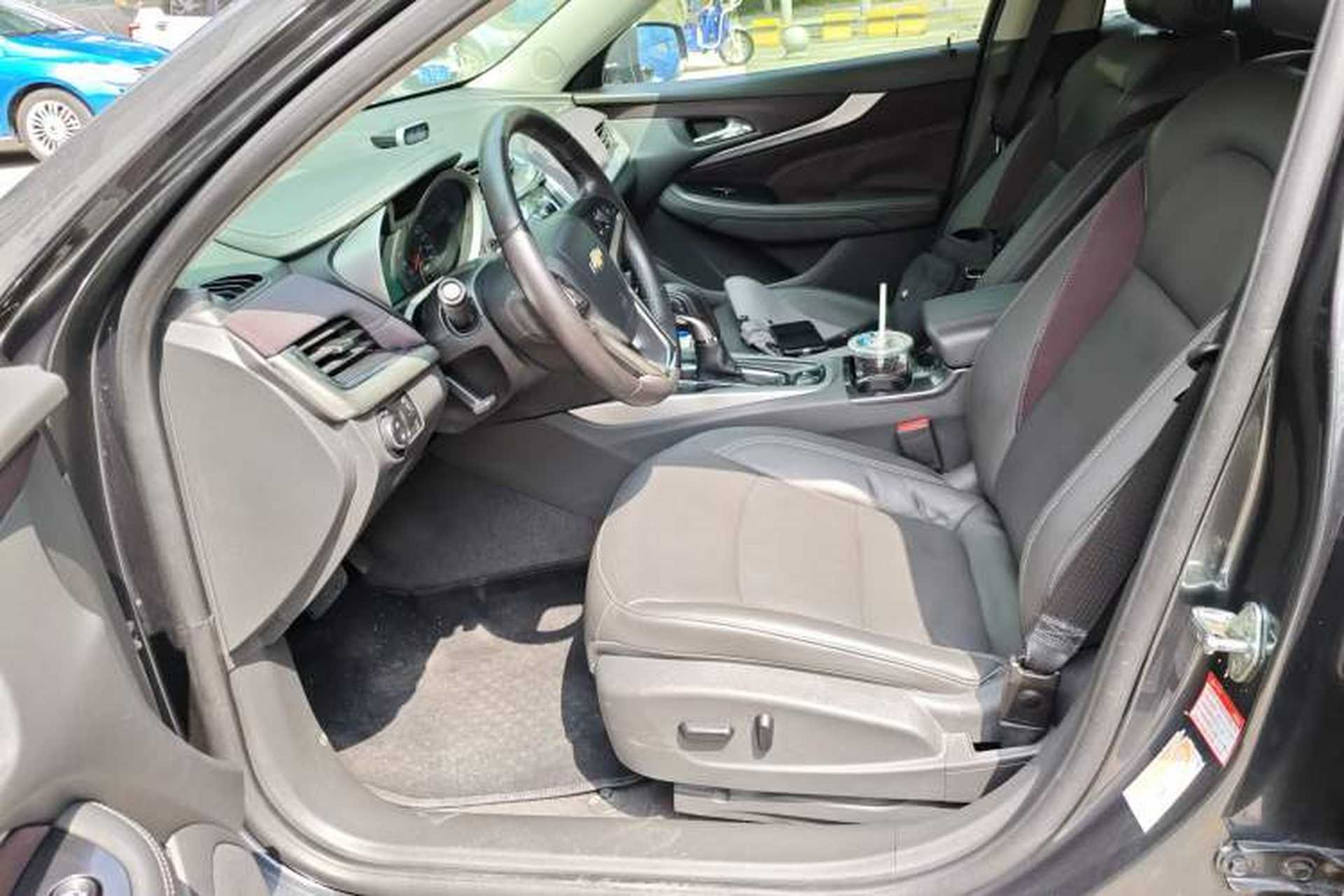Used Chevrolet Malibu 2016 2.0L Automatic Luxury Edition Left Front Seat