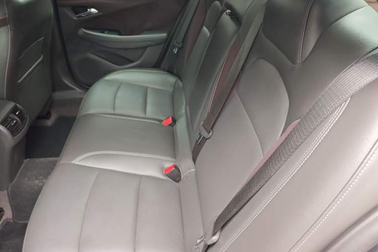 Used Chevrolet Malibu 2016 2.0L Automatic Luxury Edition Left Rear Seat