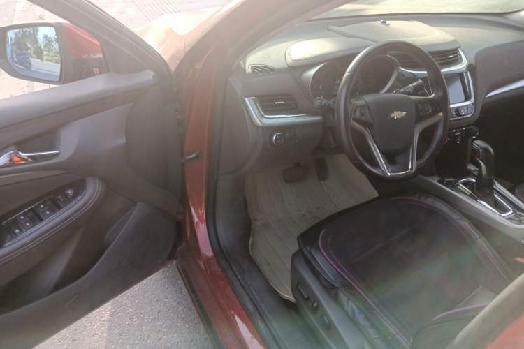 Used Chevrolet Malibu 2016 1.6T Automatic Luxury Edition Driver Seat