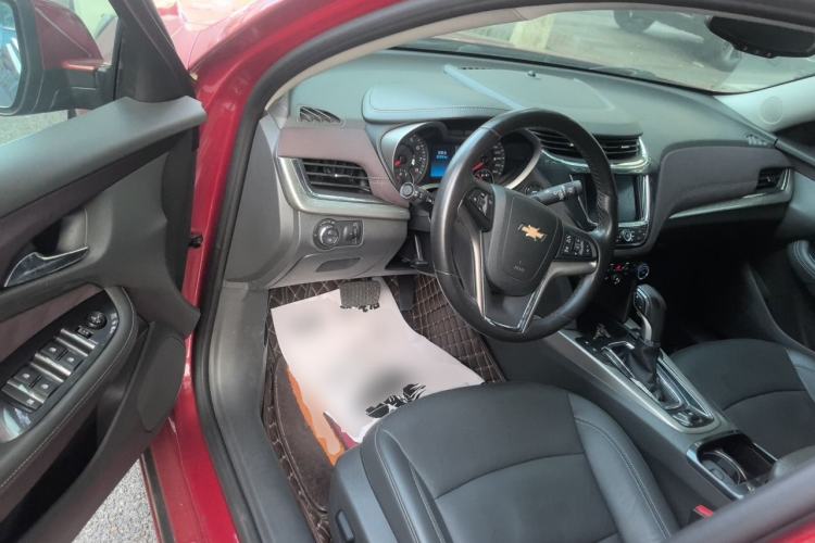 Used Chevrolet Malibu 2016 1.6T Automatic Luxury Edition Driver Seat