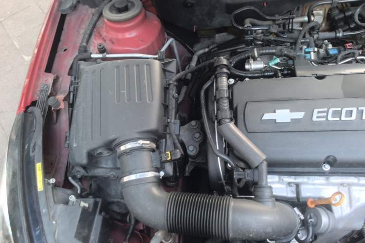 Used Chevrolet Malibu 2016 1.6T Automatic Luxury Edition Engine Bay Right