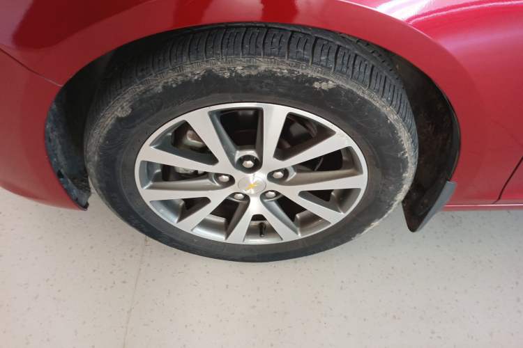 Used Chevrolet Malibu 2016 2.0L Automatic Luxury Edition Exterior 7