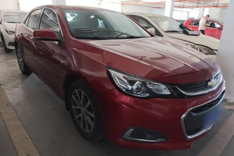 Used Chevrolet Malibu 2016 2.0L Automatic Luxury Edition Front Right 45 Deg