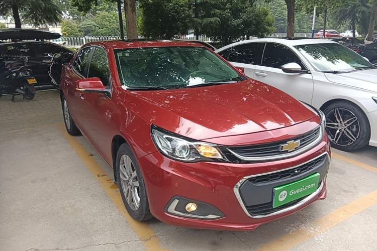 Used Chevrolet Malibu 2016 1.6T Automatic Luxury Edition Front Right 45 Deg