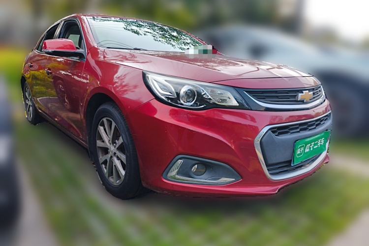 Used Chevrolet Malibu 2016 2.4L Automatic Luxury Edition Front Right 45 Deg