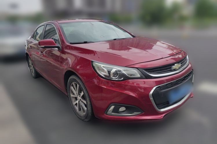 Used Chevrolet Malibu 2016 2.0L Automatic Luxury Edition Front Right 45 Deg