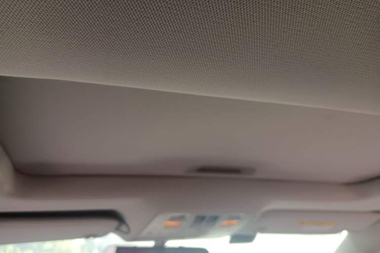 Used Chevrolet Malibu 2016 1.6T Automatic Luxury Edition Headliner