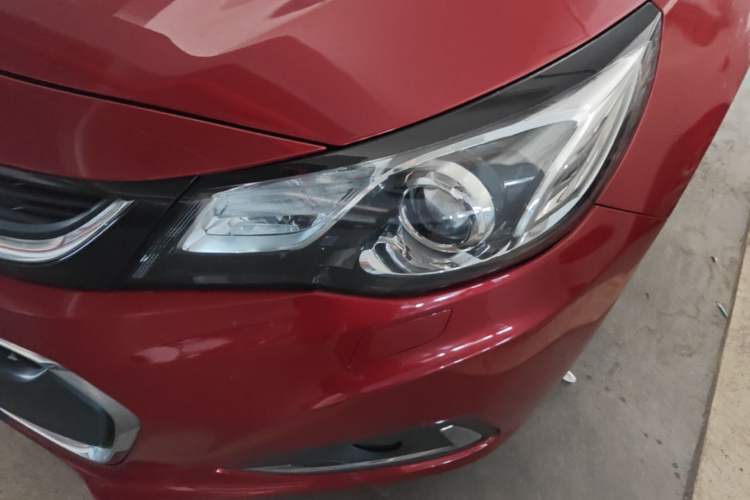 Used Chevrolet Malibu 2016 2.0L Automatic Luxury Edition Left Front Headlight