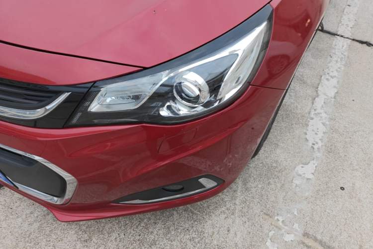 Used Chevrolet Malibu 2016 2.0L Automatic Luxury Edition Left Front Headlight