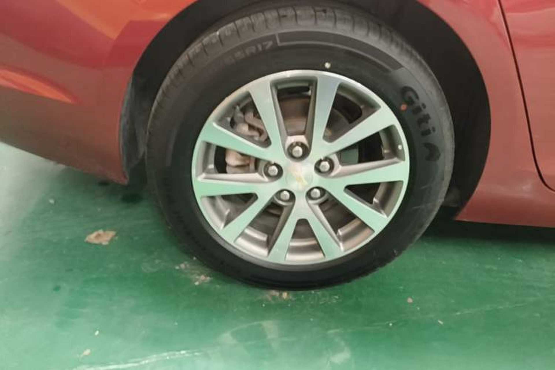Used Chevrolet Malibu 2016 2.0L Automatic Luxury Edition Right Rear Wheel Hub