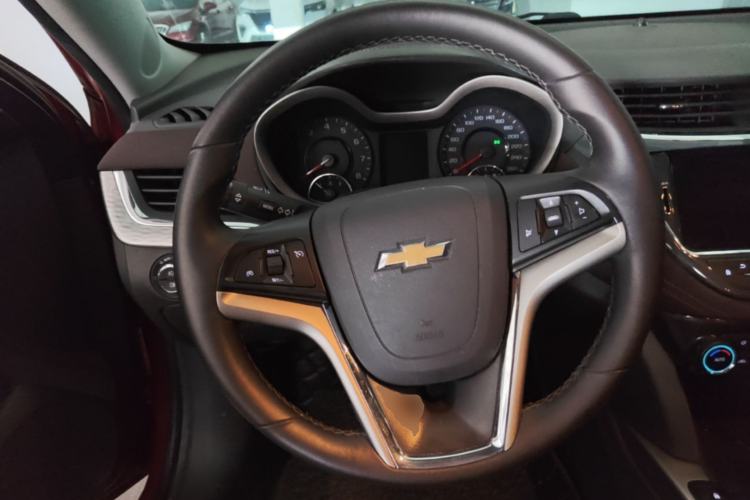 Used Chevrolet Malibu 2016 2.0L Automatic Luxury Edition Steering Wheel