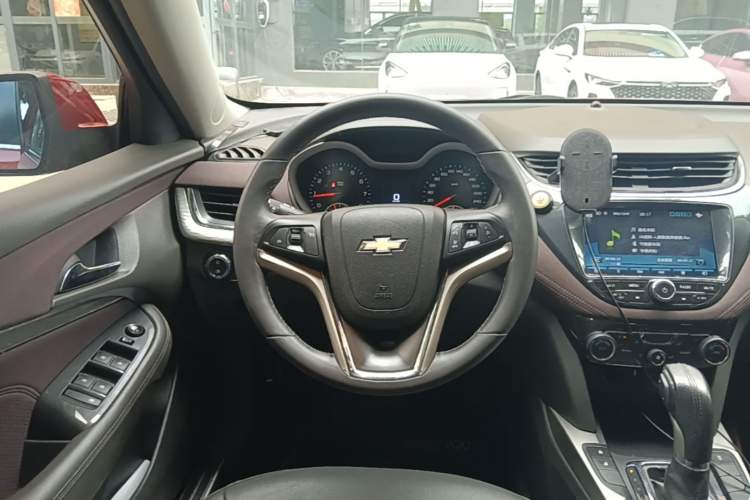 Used Chevrolet Malibu 2016 1.6T Automatic Luxury Edition Steering Wheel