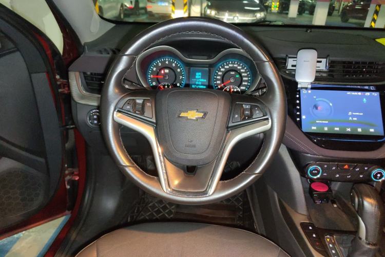 Used Chevrolet Malibu 2016 2.0L Automatic Luxury Edition Steering Wheel