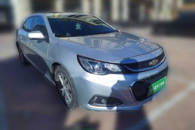 Used Chevrolet Malibu 2016 2.0L Automatic Luxury Edition Front Right 45 Deg