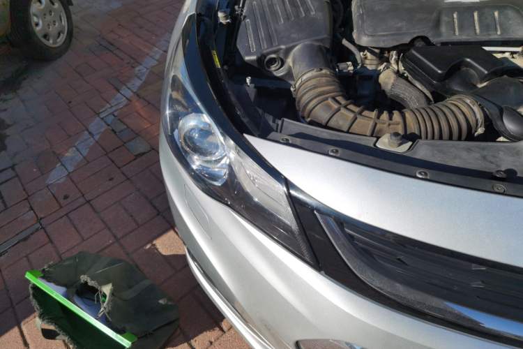Used Chevrolet Malibu 2016 2.0L Automatic Luxury Edition Right Front Headlight