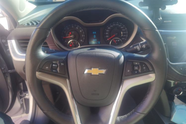 Used Chevrolet Malibu 2016 2.0L Automatic Luxury Edition Steering Wheel
