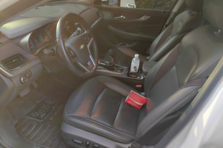 Used Chevrolet Malibu 2016 1.6T Automatic Luxury Edition Driver Seat