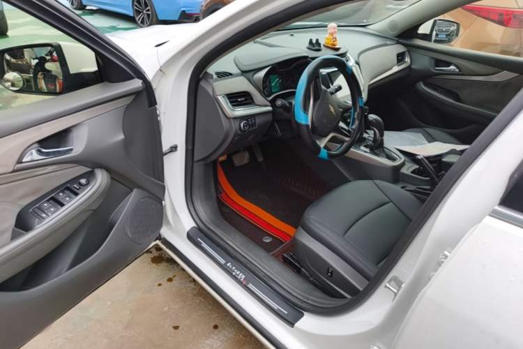 Used Chevrolet Malibu 2016 1.6T Automatic Comfort Edition Driver Seat