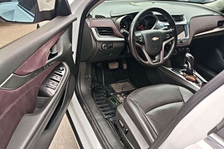 Used Chevrolet Malibu 2016 2.0L Automatic Luxury Edition Driver Seat