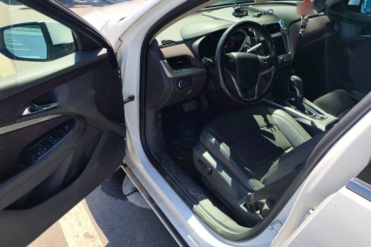Used Chevrolet Malibu 2016 2.0L Automatic Luxury Edition Driver Seat