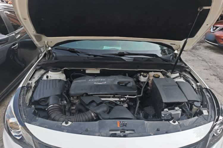 Used Chevrolet Malibu 2016 2.0L Automatic Luxury Edition Engine Bay