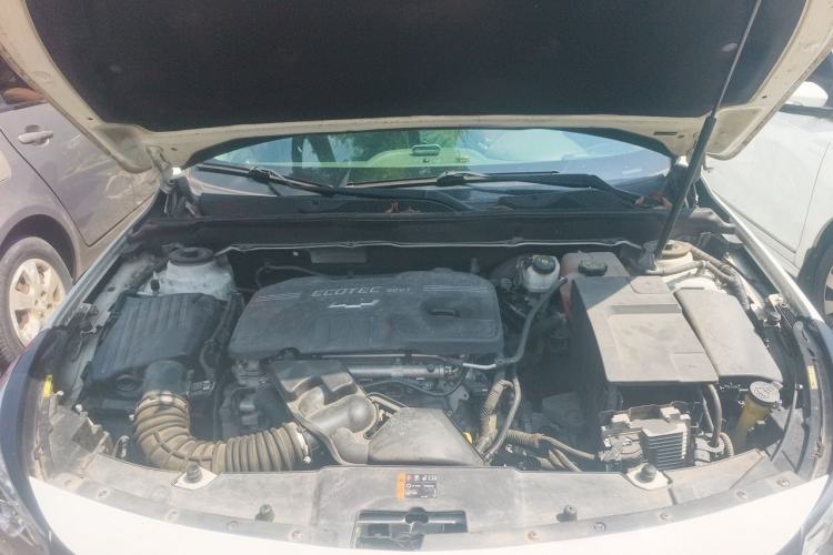 Used Chevrolet Malibu 2016 2.0L Automatic Luxury Edition Engine Bay