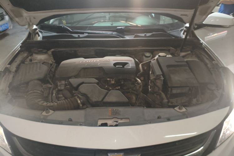 Used Chevrolet Malibu 2016 2.4L Automatic Luxury Edition Engine Bay