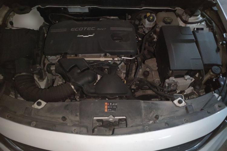 Used Chevrolet Malibu 2016 2.0L Automatic Luxury Edition Engine Bay