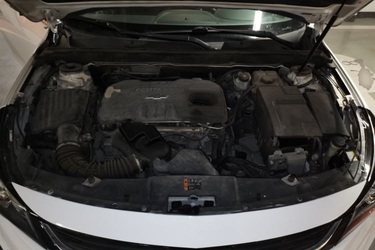 Used Chevrolet Malibu 2016 2.0L Automatic Luxury Edition Engine Bay