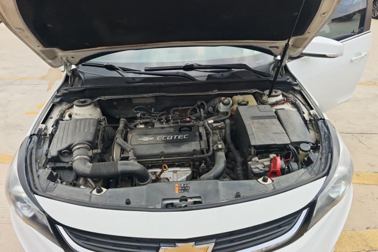 Used Chevrolet Malibu 2016 1.6T Automatic Comfort Edition Engine Bay