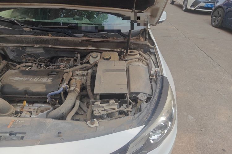 Used Chevrolet Malibu 2016 1.6T Automatic Comfort Edition Engine Bay Left