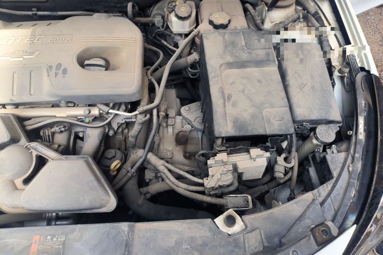 Used Chevrolet Malibu 2016 2.0L Automatic Luxury Edition Engine Bay Left