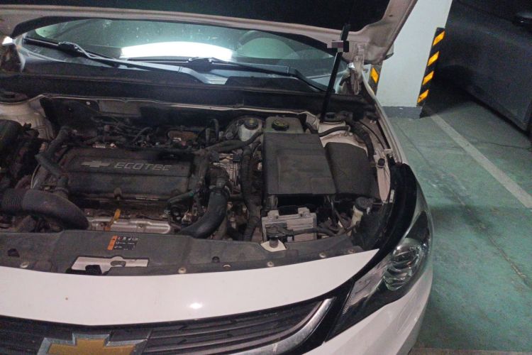 Used Chevrolet Malibu 2016 1.6T Automatic Luxury Edition Engine Bay Left