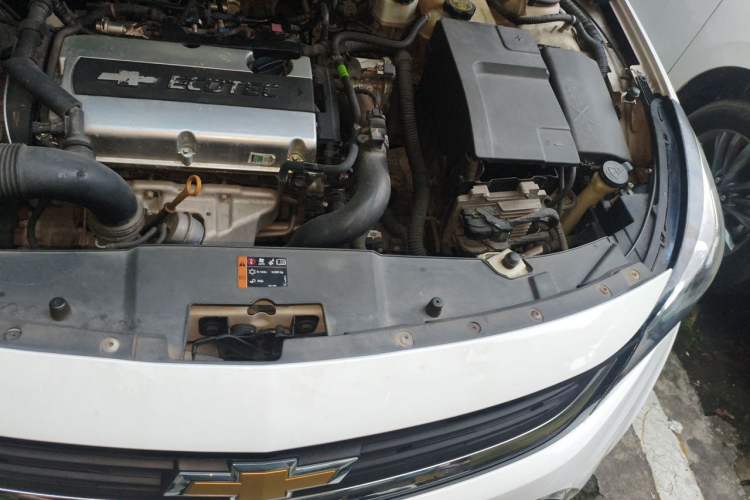 Used Chevrolet Malibu 2016 1.6T Automatic Comfort Edition Engine Bay Left
