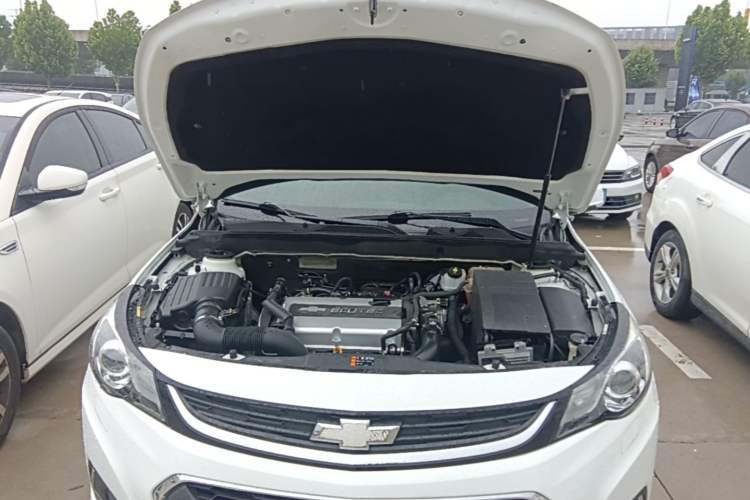 Used Chevrolet Malibu 2016 1.6T Automatic Luxury Edition Engine Bay