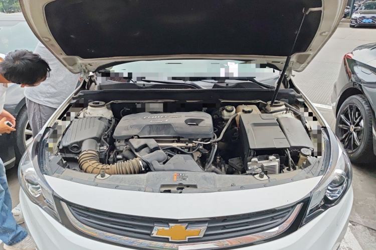 Used Chevrolet Malibu 2016 2.0L Automatic Luxury Edition Engine Bay