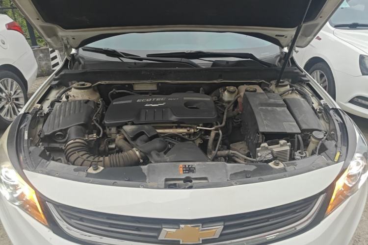 Used Chevrolet Malibu 2016 2.0L Automatic Luxury Edition Engine Bay