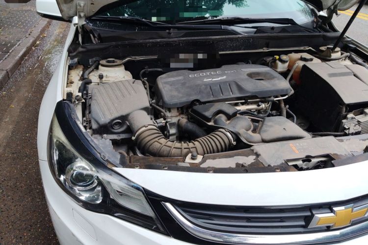 Used Chevrolet Malibu 2016 2.0L Automatic Luxury Edition Engine Bay Right