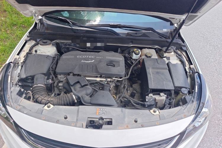 Used Chevrolet Malibu 2016 2.0L Automatic Luxury Edition Engine Bay