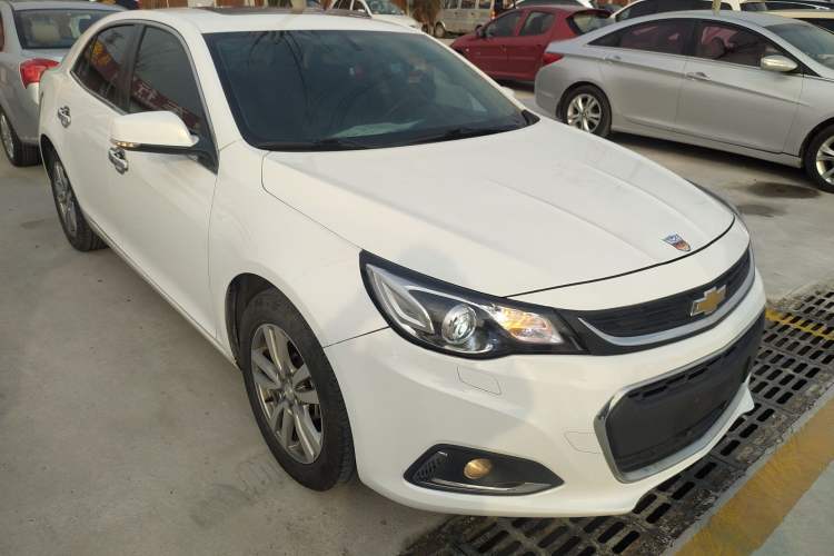 Used Chevrolet Malibu 2016 1.6T Automatic Luxury Edition Exterior 1