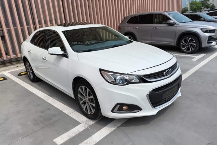 Used Chevrolet Malibu 2016 2.0L Automatic Luxury Edition Exterior 1